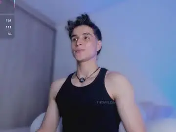 Chaturbate Live Sex Cam of thomklein