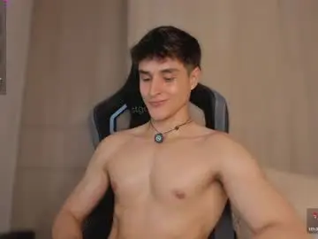 Chaturbate Best live sex cam show of thomklein