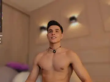 Chaturbate Best live sex cam show of thomklein