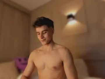 Chaturbate Adult Video Chat of thomklein