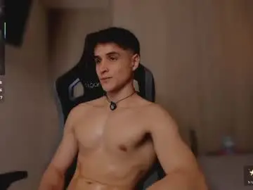 Chaturbate Live Sex Cam of thomklein