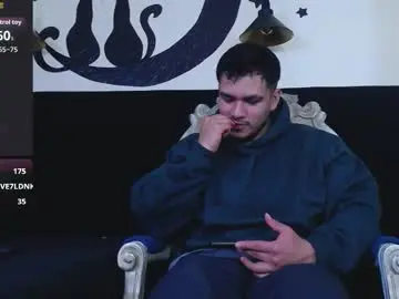 Chaturbate Watch Live Sex Cams of ariies13