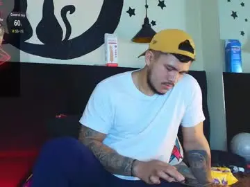 Chaturbate Live Porn of ariies13