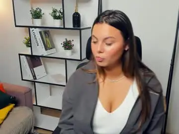 Chaturbate Best live sex cam show of auraheat