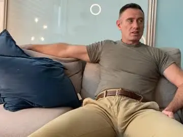 Chaturbate Free Porn Cam of donnybasilisk