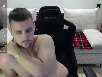 Chaturbate Best live sex cam show of larstar01