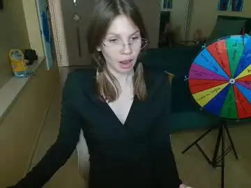 Chaturbate Live Sex Cam of reginasparkle