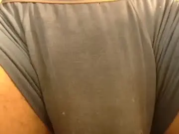 Chaturbate Sex Cam of withbothhandsplease