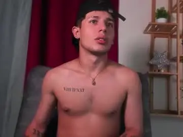 Chaturbate Private Sex Chat of latiin_boy21