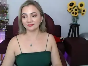 Chaturbate Best Webcam of lilly_milf