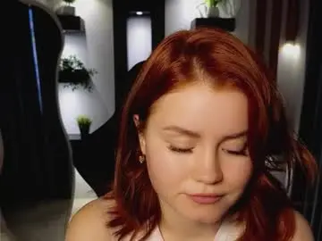 Chaturbate Live Sex Cam of lu_muon