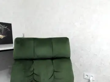 Chaturbate Adult Video Chat of mikhaaaeel