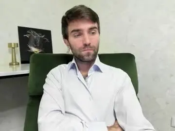 Chaturbate Nude Webcam of mikhaaaeel