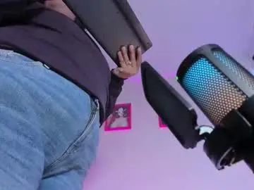 Chaturbate Best live sex cam show of missweetpeach