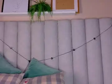 Chaturbate Free Live Porn of nahomicampbell_