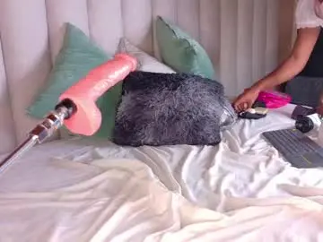 Chaturbate Free Porn Cam of nahomicampbell_