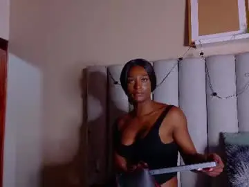 Chaturbate Free Live Porn of nahomicampbell_