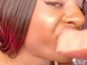 Chaturbate Free Porn Cam of nahomicampbell_