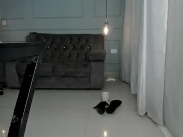 Chaturbate Live Porn of orianabluee_