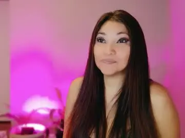 Chaturbate Watch Live Sex Cams of divinelynn