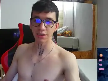 Chaturbate Adult Webcam of gyo_____