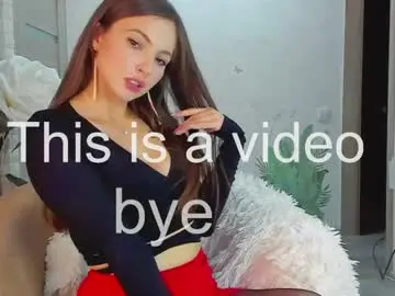 Chaturbate Live Sex Cam of sunshine13_