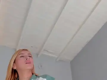 Chaturbate Best live sex cam show of sweet_skiinny