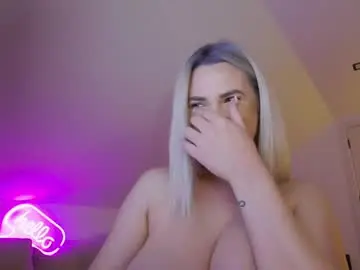 Chaturbate Best live sex cam show of allayah