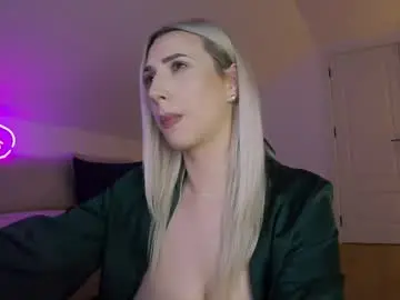 Chaturbate Best live sex cam show of allayah