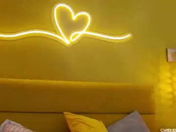 Chaturbate Adult Video Chat of lessysweety