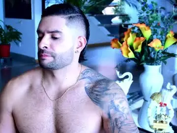 Chaturbate Live Sex Cam of lukhass