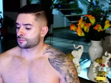 Chaturbate Live Porn of lukhass