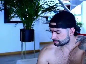 Chaturbate Free Porn Cam of lukhass