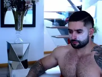 Chaturbate Live Sex Cam of lukhass