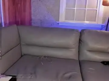 Chaturbate Adult Video Chat of maiia_cute