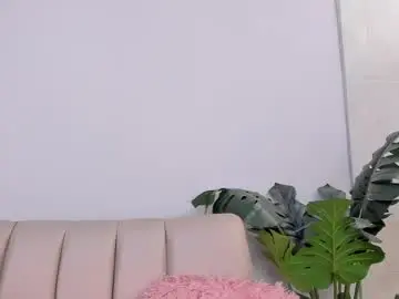 Chaturbate Adult Webcams of milaowens