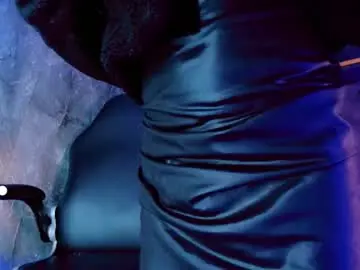 Chaturbate Sex Cam of small_hot19