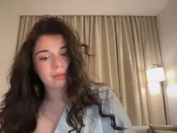 Chaturbate Live Porn of tutti_frutti_