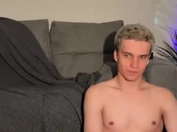 Chaturbate Live Sex Cam of twl8vibe