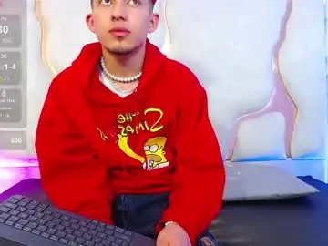 Chaturbate Nude Webcam of axel_tay1