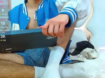 Chaturbate Live Porn of axel_tay1