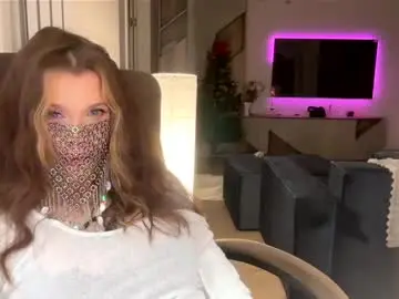 Chaturbate Live Sex Cam of bitter_moon