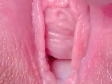 Chaturbate Best live sex cam show of horny_moly