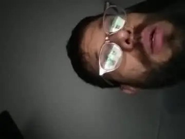 Chaturbate Live Sex Cam of ivanchelon