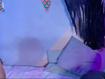Chaturbate Live Sex Cam of laura_and_kevin