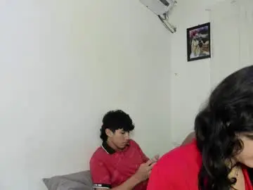 Chaturbate Best live sex cam show of laura_and_kevin