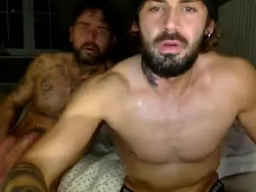 Chaturbate Watch Live Sex Cams of tylerjamesxxx_