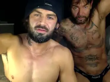 Chaturbate Live Porn of tylerjamesxxx_