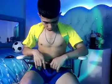 Chaturbate Best live sex cam show of apolo_richards