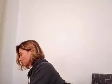 Chaturbate Live Porn of skyamber8v2